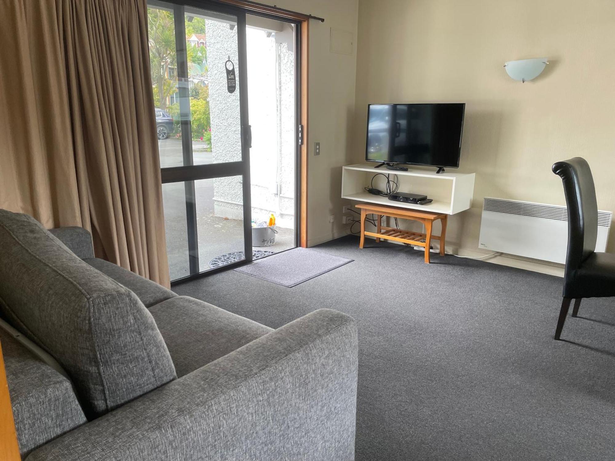 Allan Court Motel Dunedin Exterior photo